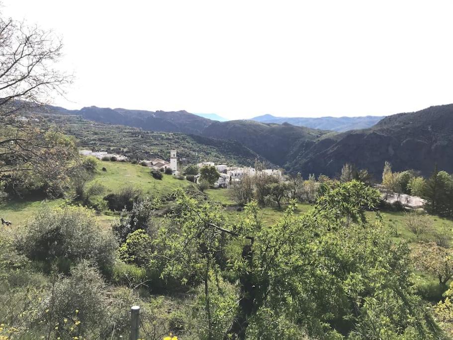La Casa Rural De Paco Y Ana Питрес Экстерьер фото